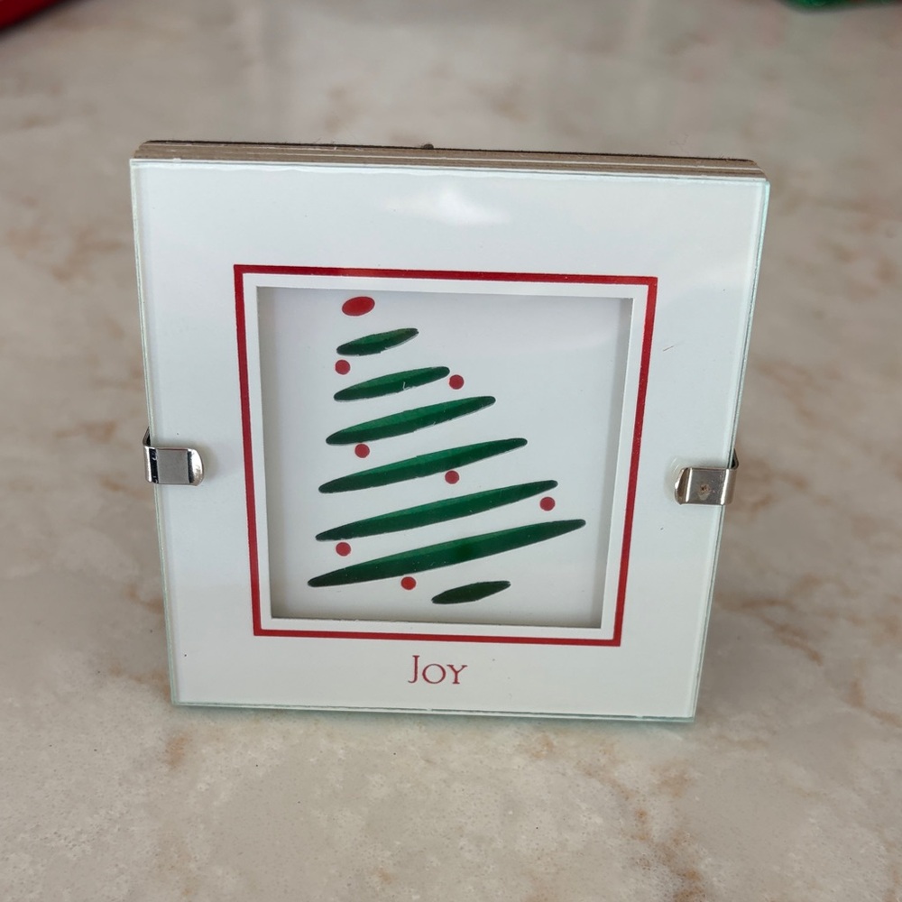 Festive Christmas Tree Frame